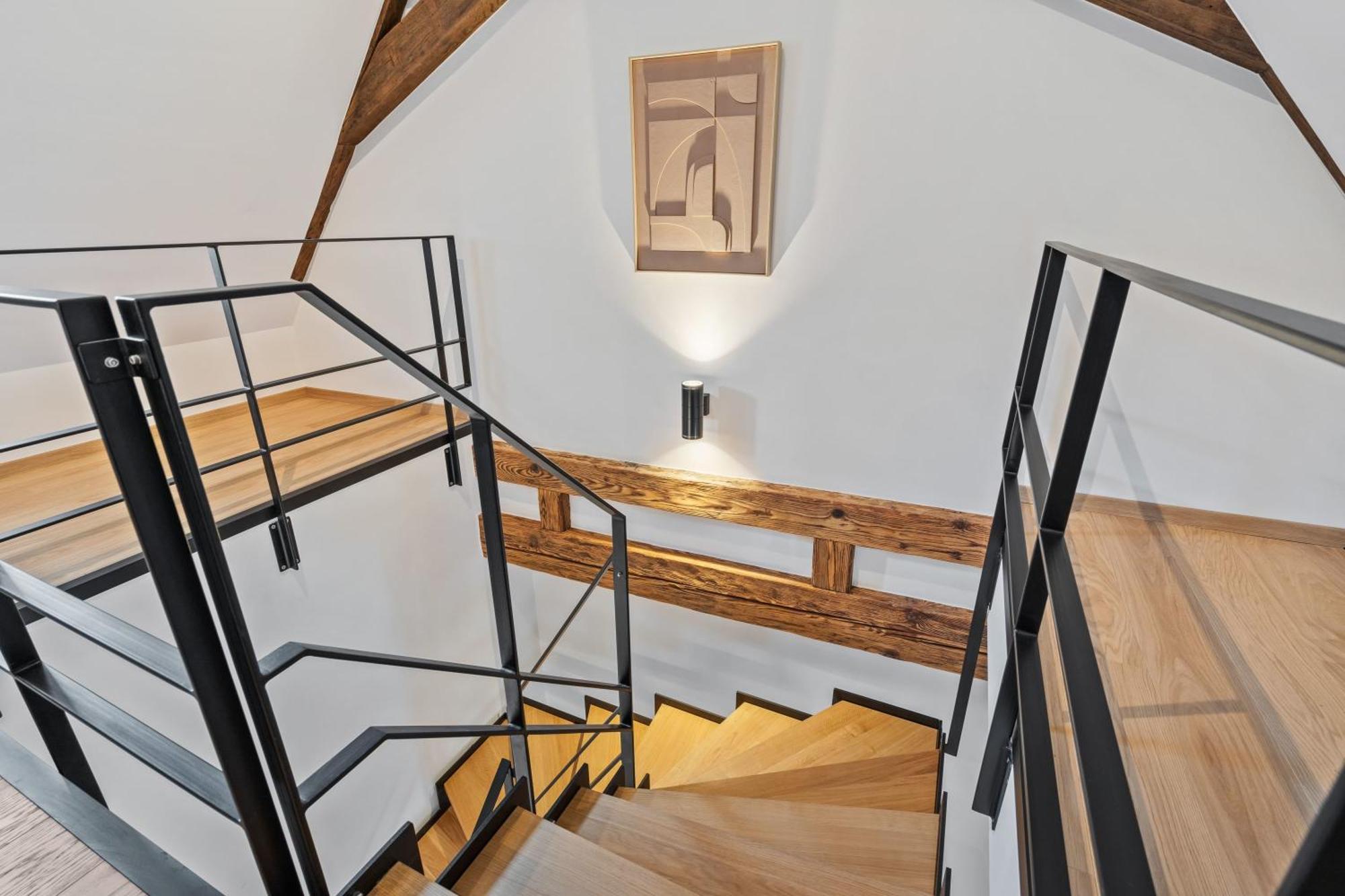 Elegant Clausen Apartment With King Bed & Wifi 룩셈부르크 외부 사진