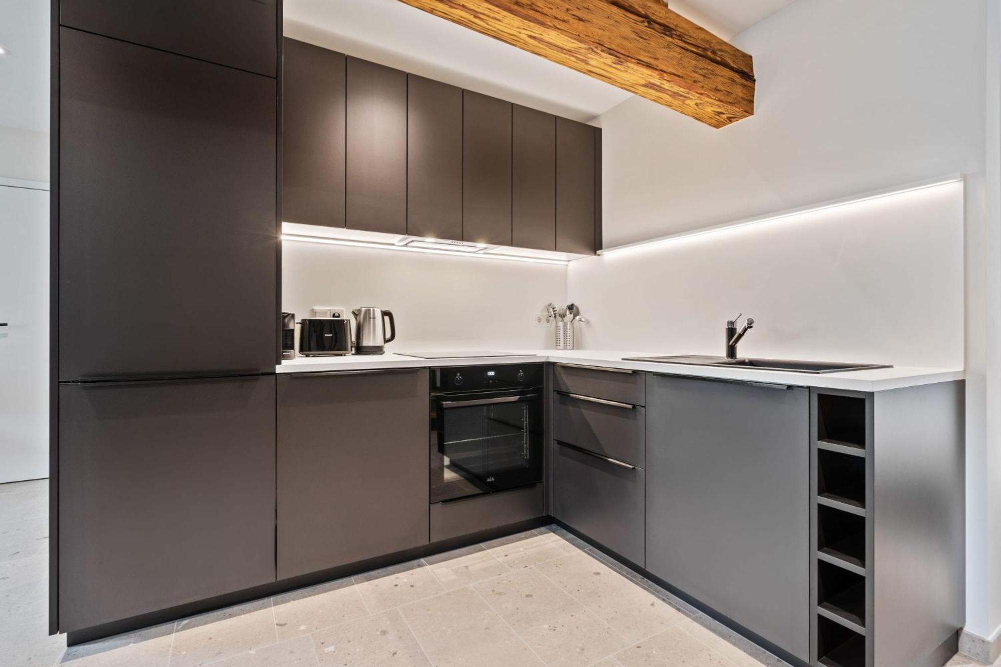 Elegant Clausen Apartment With King Bed & Wifi 룩셈부르크 외부 사진