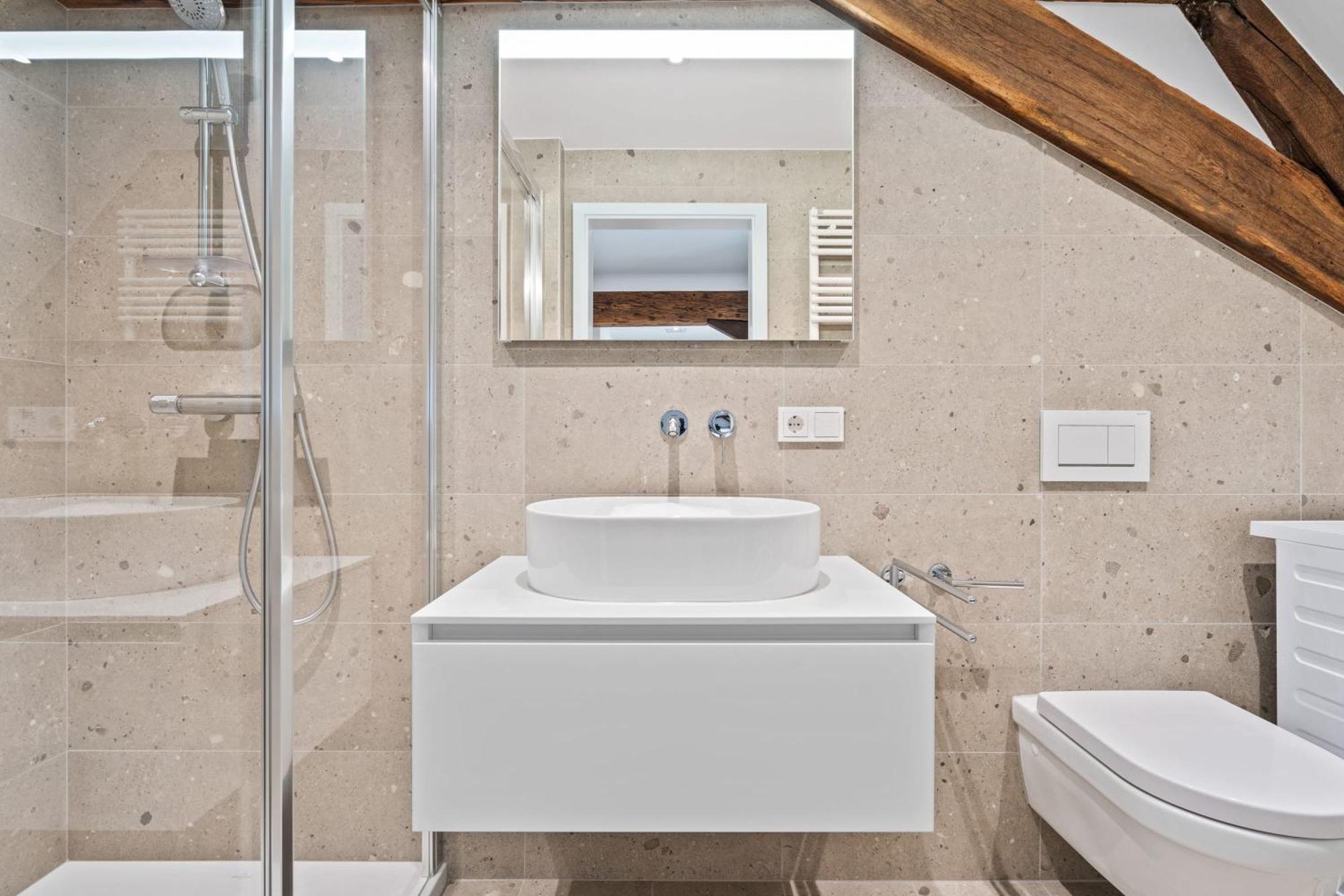 Elegant Clausen Apartment With King Bed & Wifi 룩셈부르크 외부 사진
