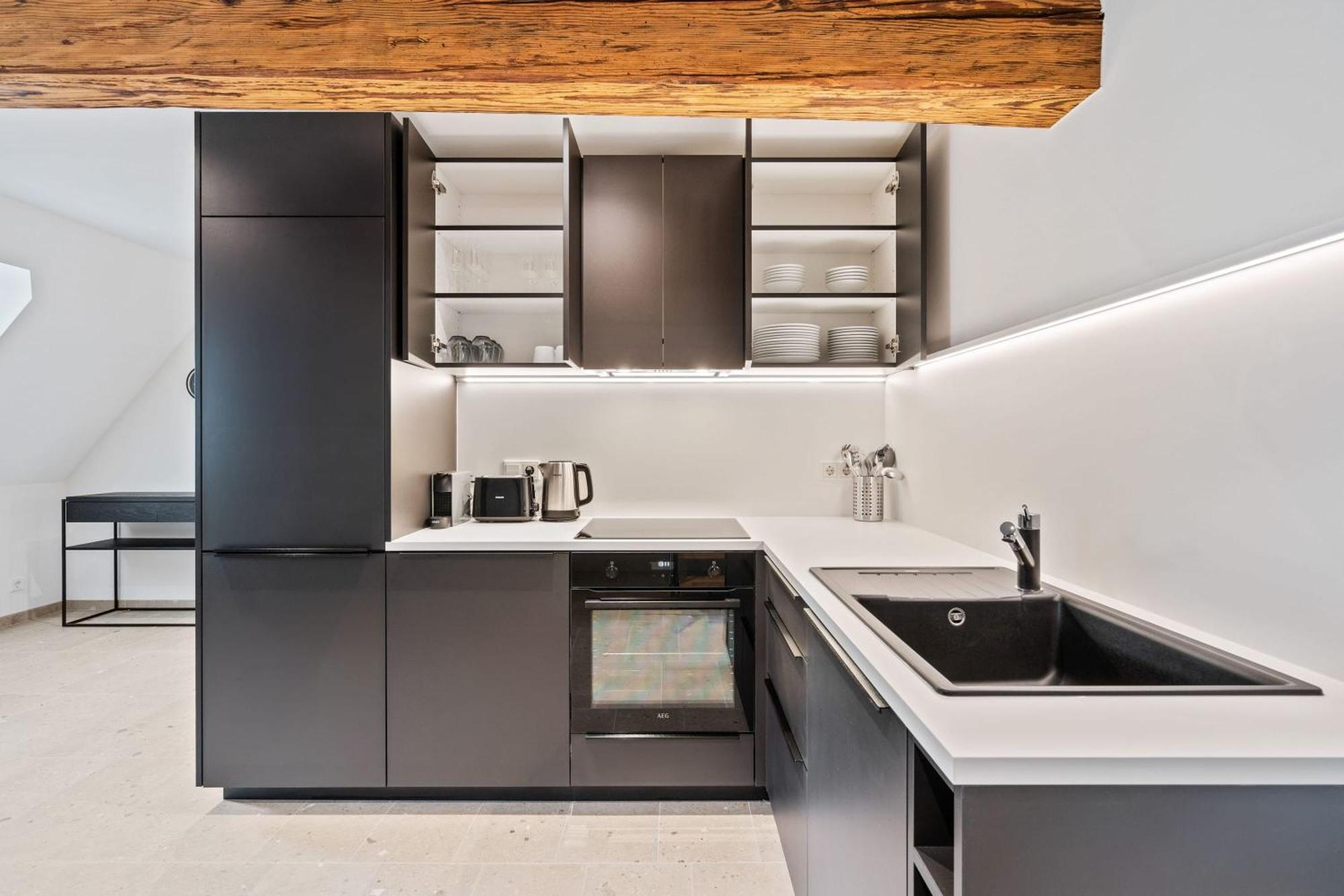 Elegant Clausen Apartment With King Bed & Wifi 룩셈부르크 외부 사진