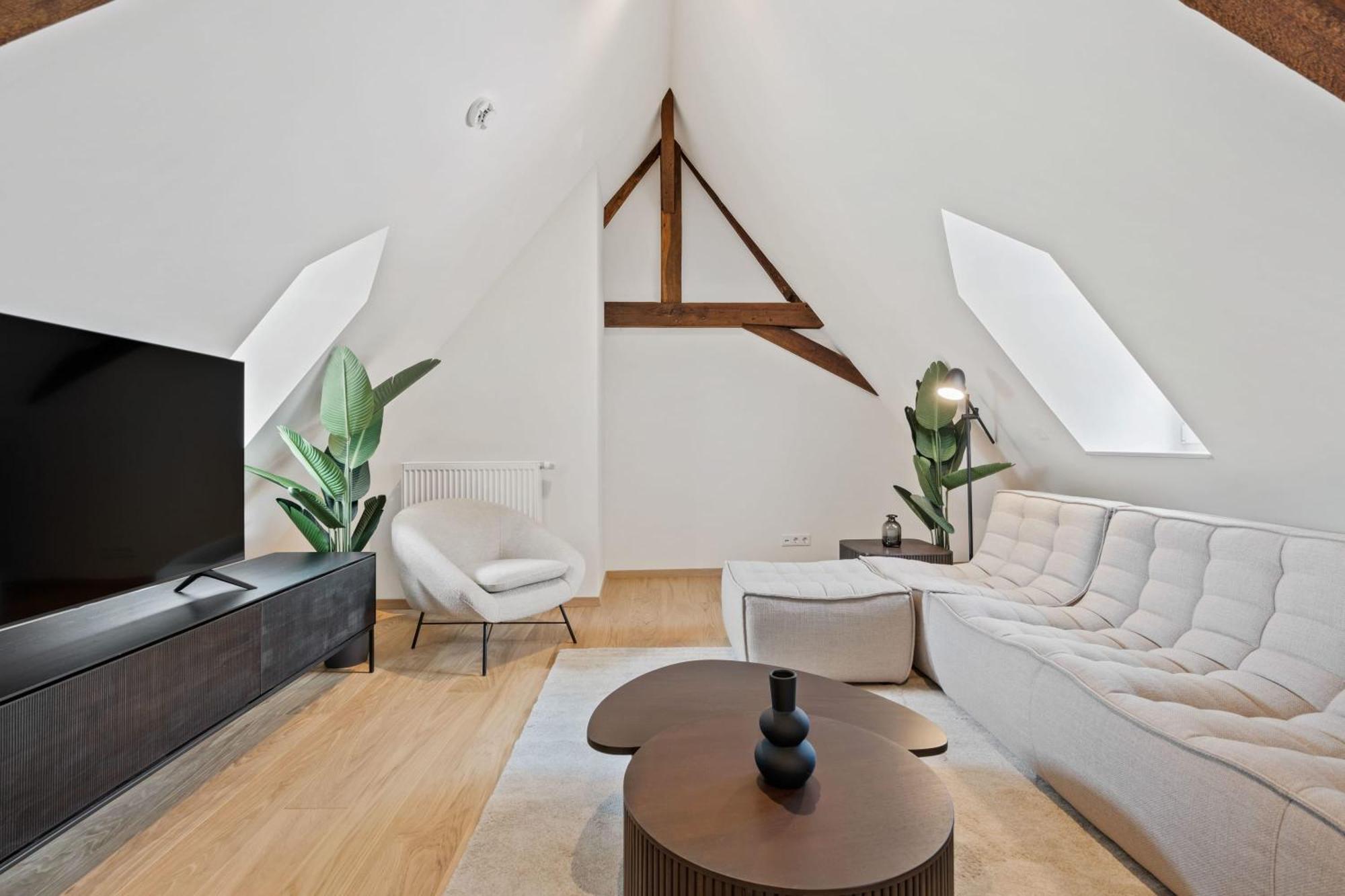 Elegant Clausen Apartment With King Bed & Wifi 룩셈부르크 외부 사진