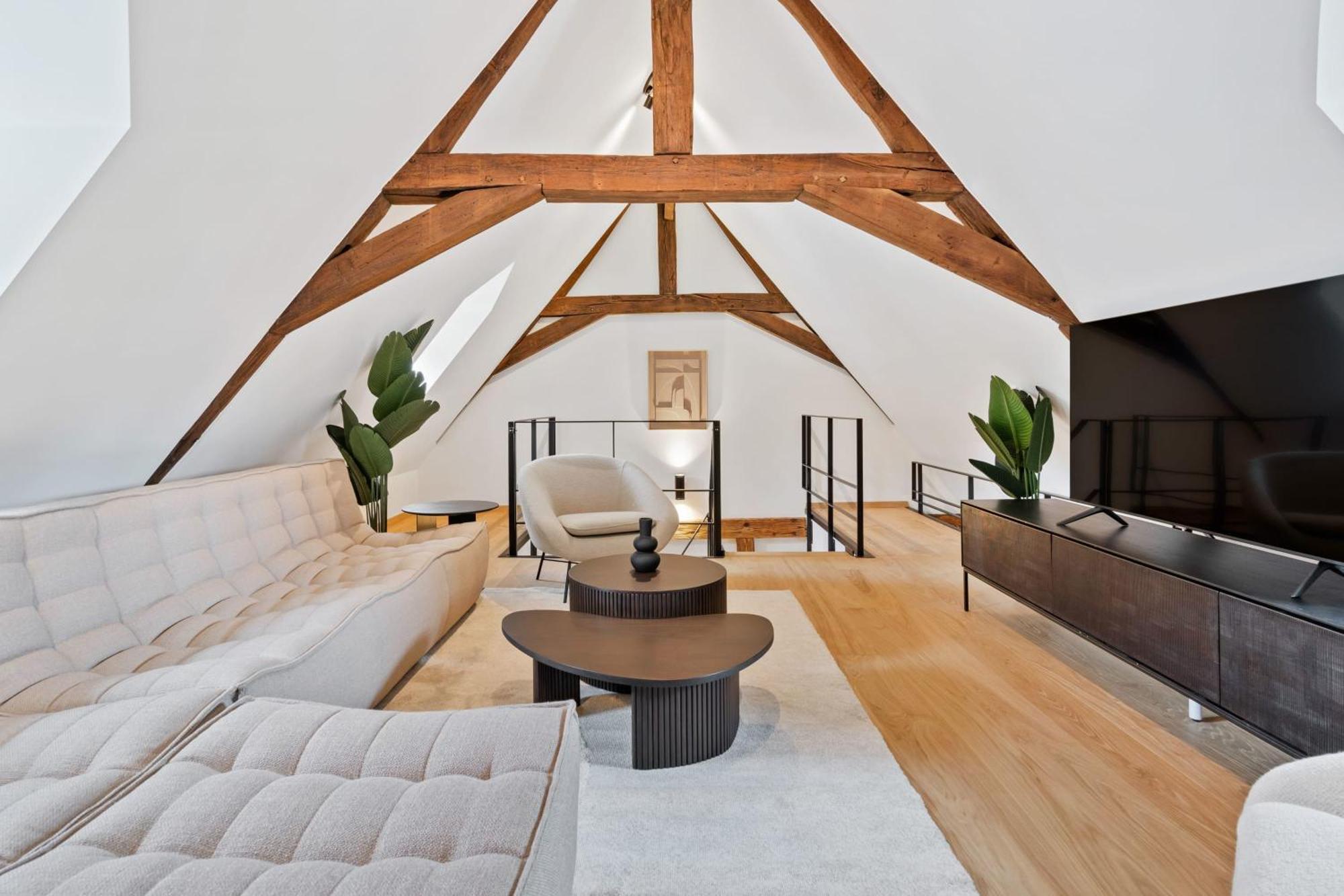 Elegant Clausen Apartment With King Bed & Wifi 룩셈부르크 외부 사진