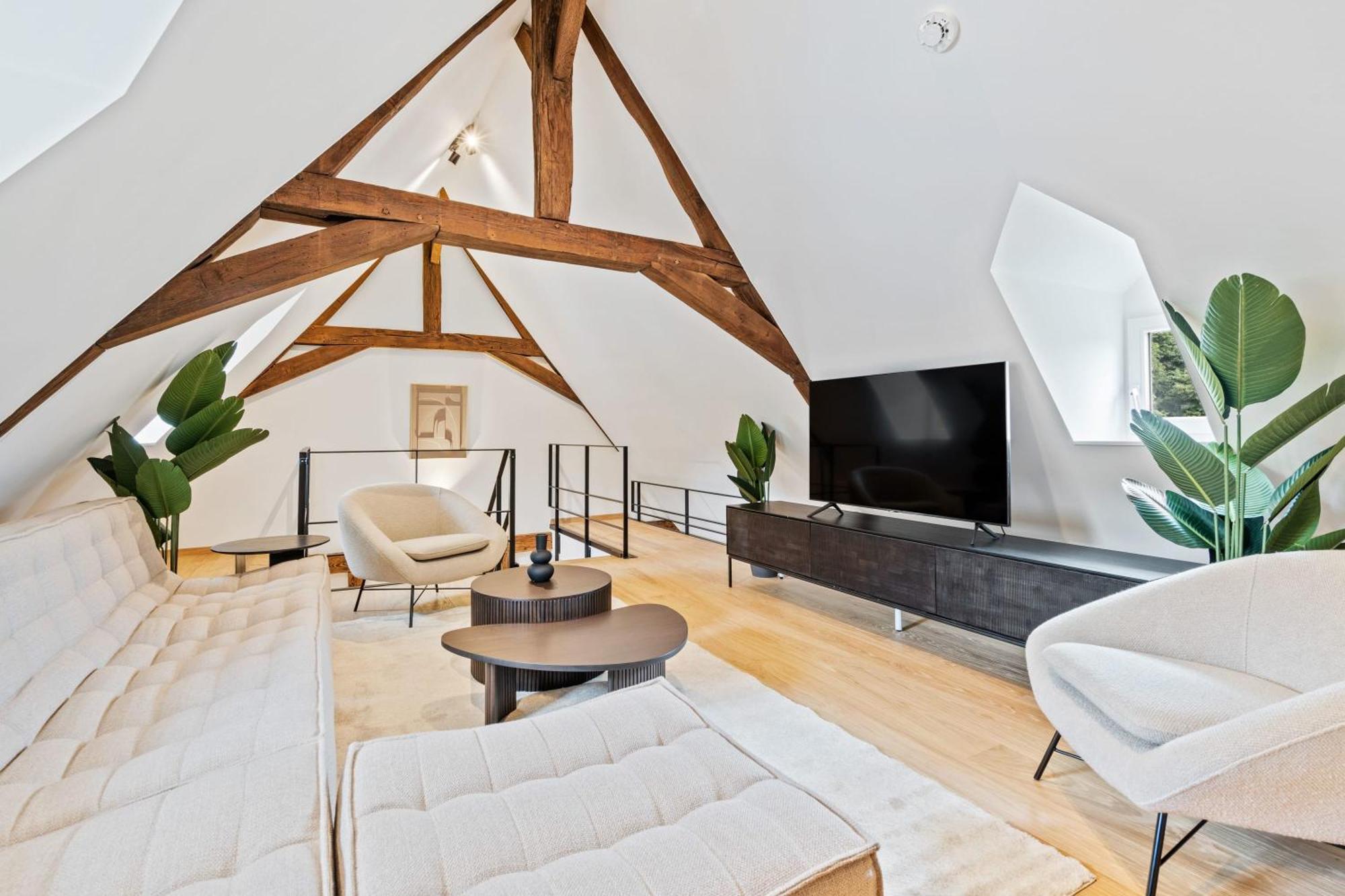 Elegant Clausen Apartment With King Bed & Wifi 룩셈부르크 외부 사진