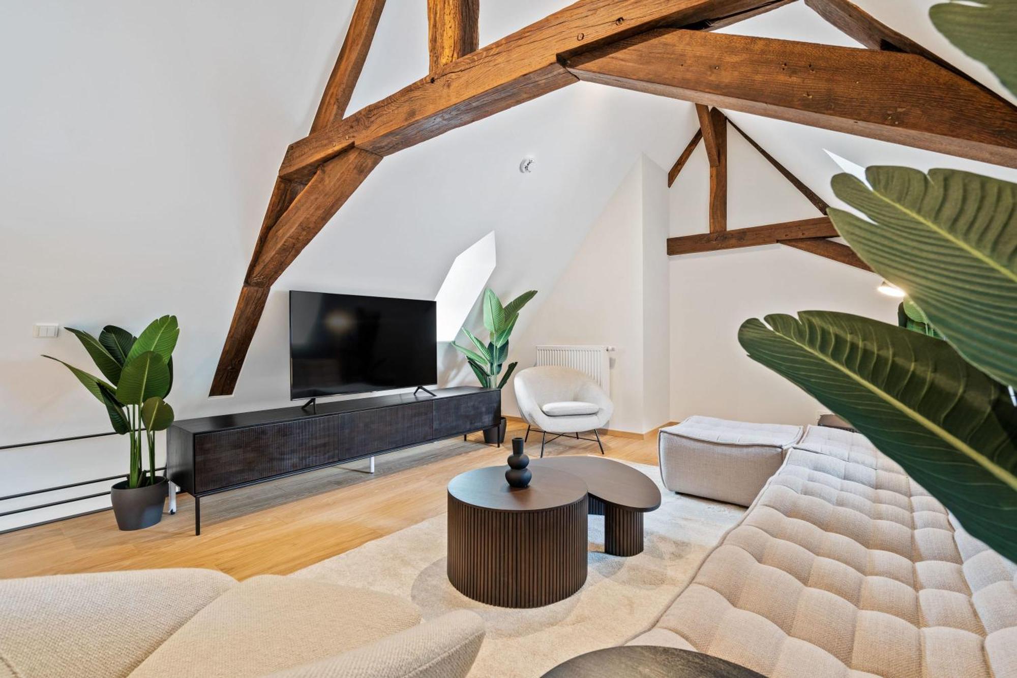 Elegant Clausen Apartment With King Bed & Wifi 룩셈부르크 외부 사진